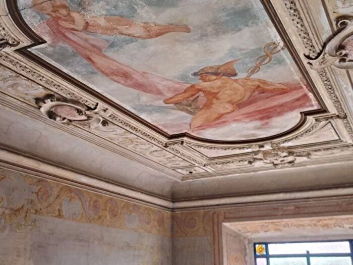 Appartamento con 5 locali in affitto in Via Carlo Goldoni, Indipendenza, Milano