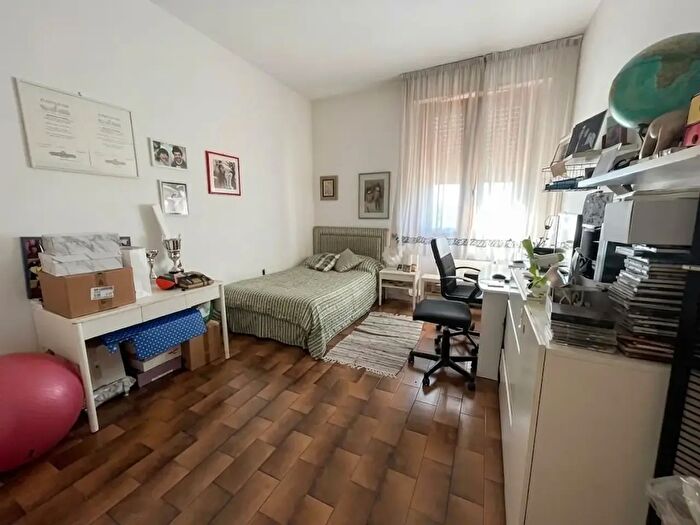 Appartamento quadrilocale in vendita in Uigi Lazzeri, Empoli