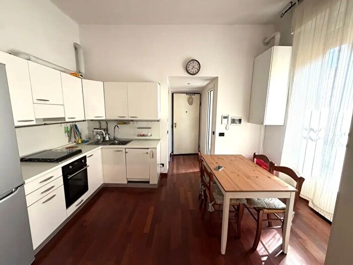 Appartamento bilocale in vendita in Via Tellini, Milano