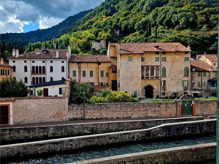 Appartamento con 5 locali in affitto in Centro, Vittorio Veneto