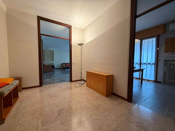 Appartamento con 6 locali in affitto in Via Emilio Lovarini, Santa Rita, Padova