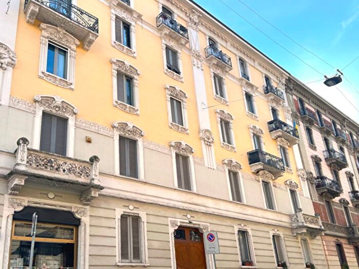Appartamento trilocale in affitto in Corso Indipendenza, Indipendenza, Milano