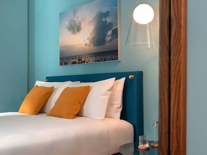 Appartamento monolocale in affitto in Via Alessandro Manzoni, Milano