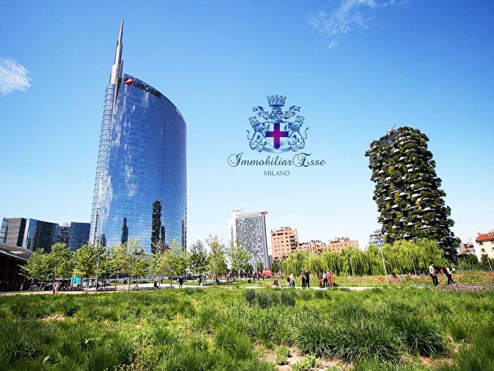 Appartamento trilocale in affitto in Via Raimondo Franchetti, Repubblica, Milano