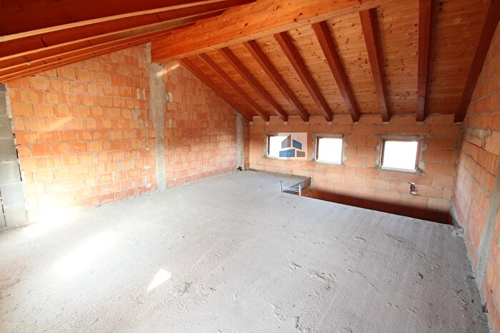 Casa quadrilocale in vendita in Via Noalese, Santa Maria Di Sala