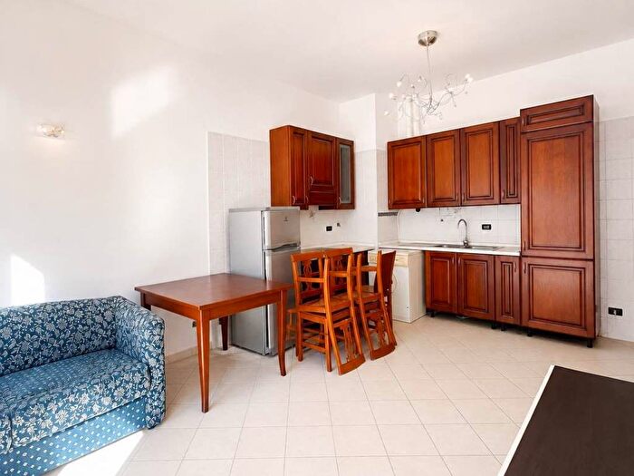 Appartamento bilocale in affitto in Via Monginevro, Cenisia, Torino