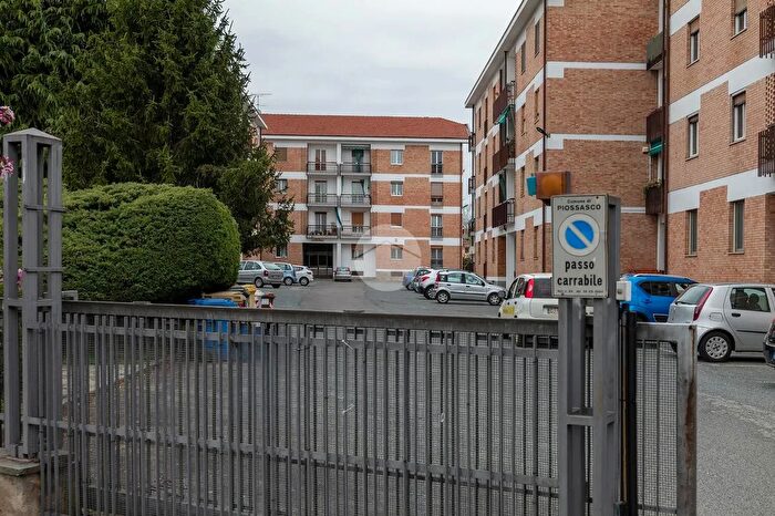 Appartamento con 5 locali in vendita in Via Torino, Piossasco