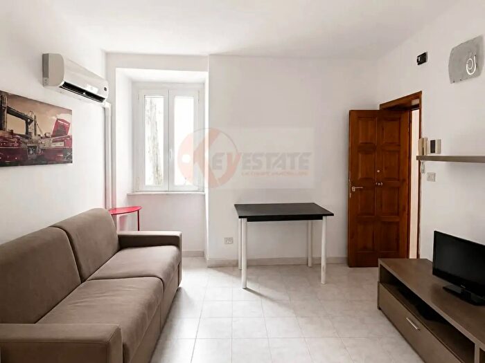 Appartamento monolocale in vendita in Via Maddalena, Sassari
