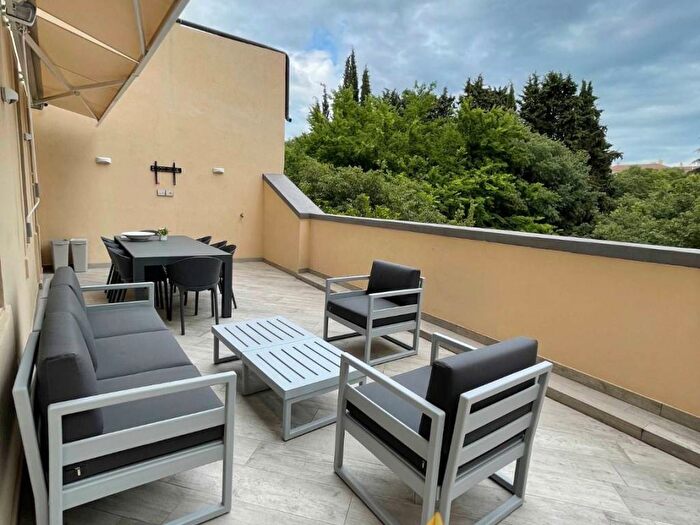 Appartamento con 6 locali in affitto in Corso Porta Nuova, Cittadella Porta Nuova, Verona