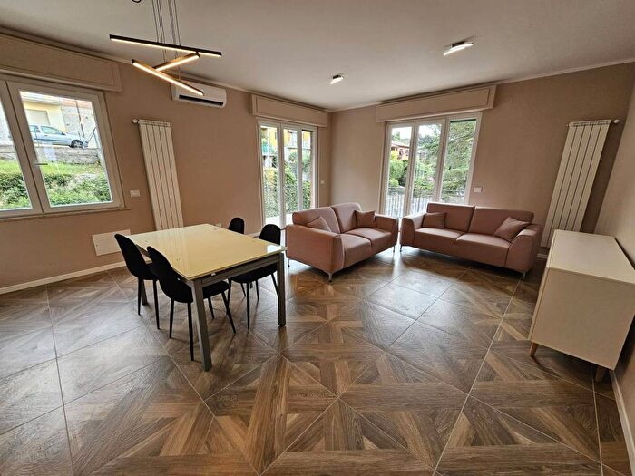 Appartamento trilocale in affitto in Via Eugubina, Monteluce Ponte Rio, Perugia