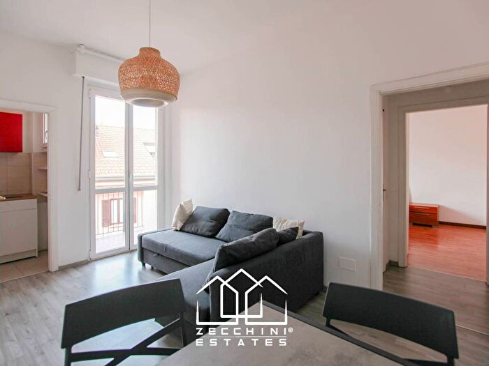 Appartamento bilocale in affitto in Via Macedonio Melloni, Piave Tricolore, Milano