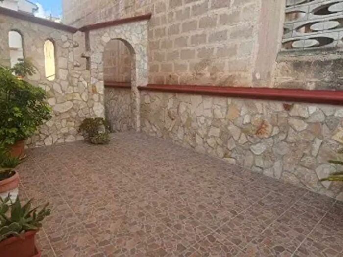 Casa con 6 locali in vendita in Via Giacomo Matteotti, Faggiano