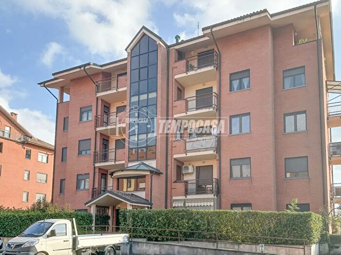 Appartamento trilocale in vendita in Via Ley, Trofarello