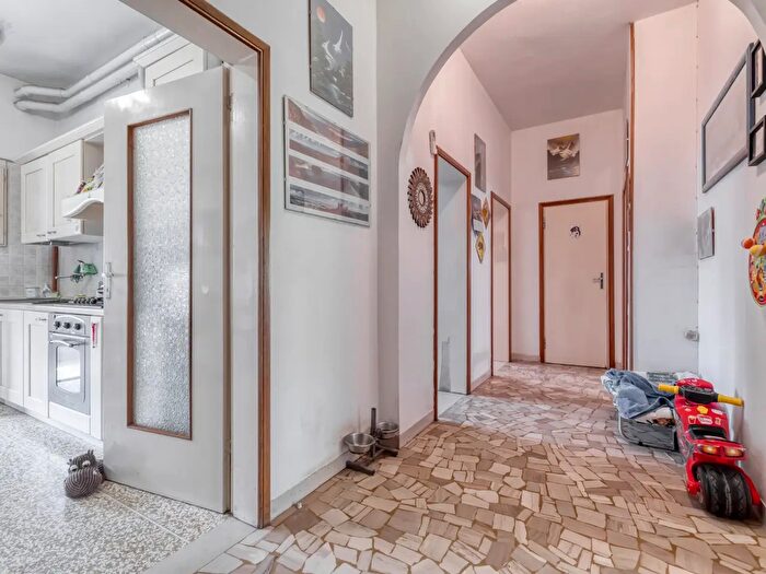 Appartamento quadrilocale in vendita in Via Boves, Bologna