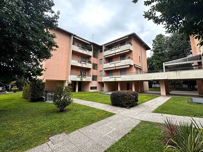 Appartamento monolocale in affitto in Via Giosuè Carducci, Nuovo Ospedale San Paolo, Legnano