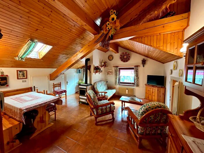 Appartamento quadrilocale in vendita in Sella Giudicarie