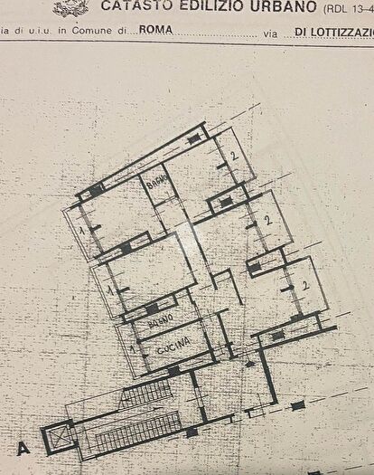 Appartamento quadrilocale in vendita in Via Paolo Barison, Roma