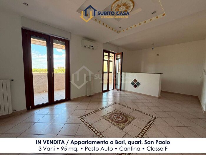 Appartamento trilocale in vendita in Via Peppino Franco, San Paolo, Bari