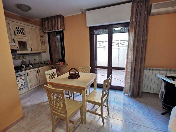 Appartamento bilocale in affitto in Viale Crotone, Catanzaro Lido, Catanzaro