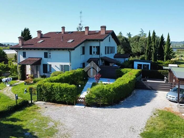 Appartamento trilocale in vendita in Appartamento Via Casone, Castel Bolognese