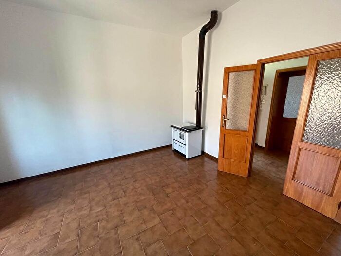 Appartamento con 7 locali in vendita in Monteroni DArbia