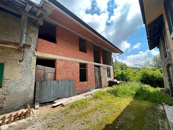 Casa monolocale in vendita in Frazione Serre, Valloriate