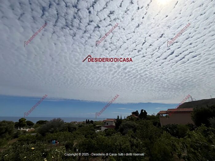 Casa bilocale in vendita in Altavilla Milicia