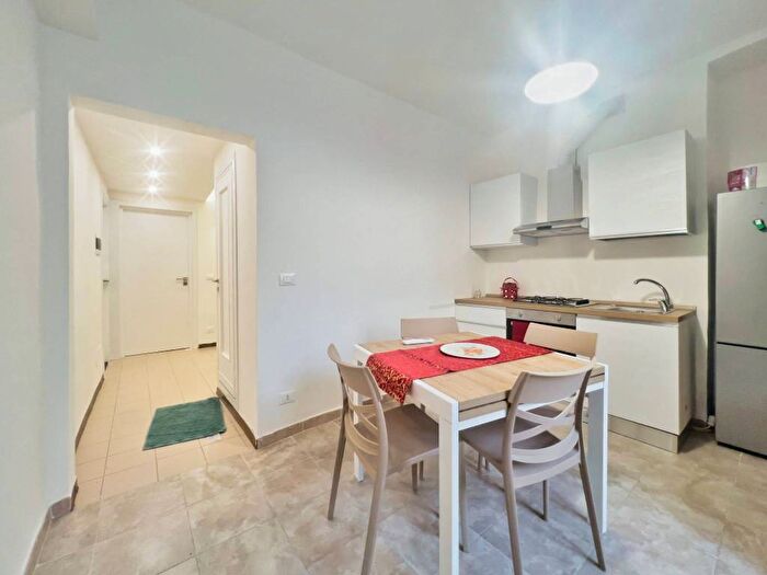 Appartamento trilocale in affitto in Via Paesana, San Paolo, Torino
