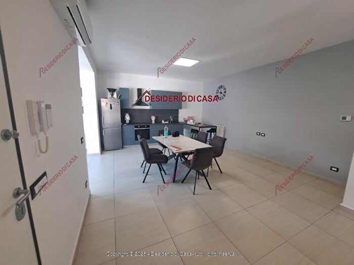 Casa quadrilocale in vendita in Carini