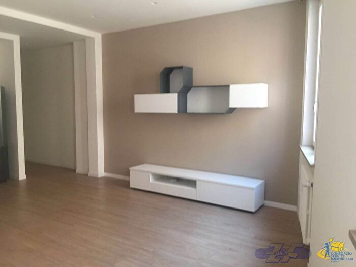 Appartamento bilocale in affitto in BORGO REGALE, Centro Storico, Parma