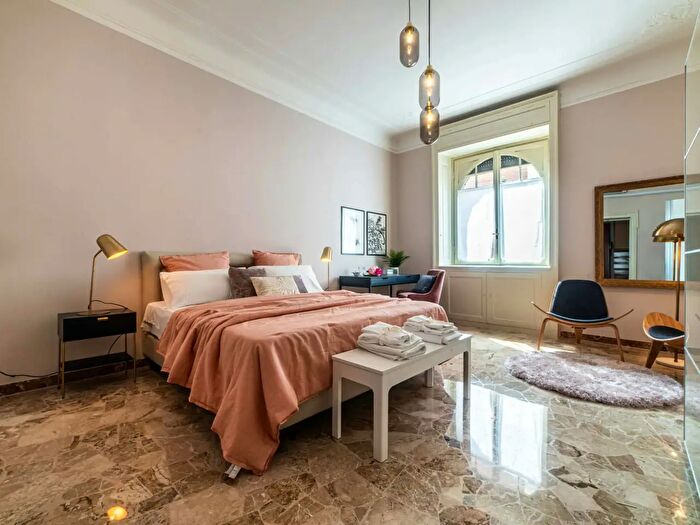 Appartamento monolocale in affitto in Via Giovanni Battista Piranesi, Milano