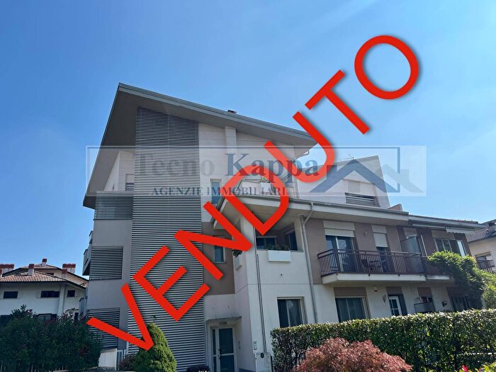 Appartamento trilocale in vendita in Via Carducci, Cernusco Sul Naviglio