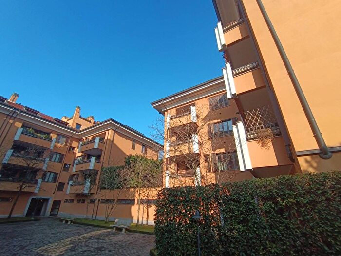Appartamento trilocale in affitto in Via Umbria, San Bovio San Felice, Peschiera Borromeo