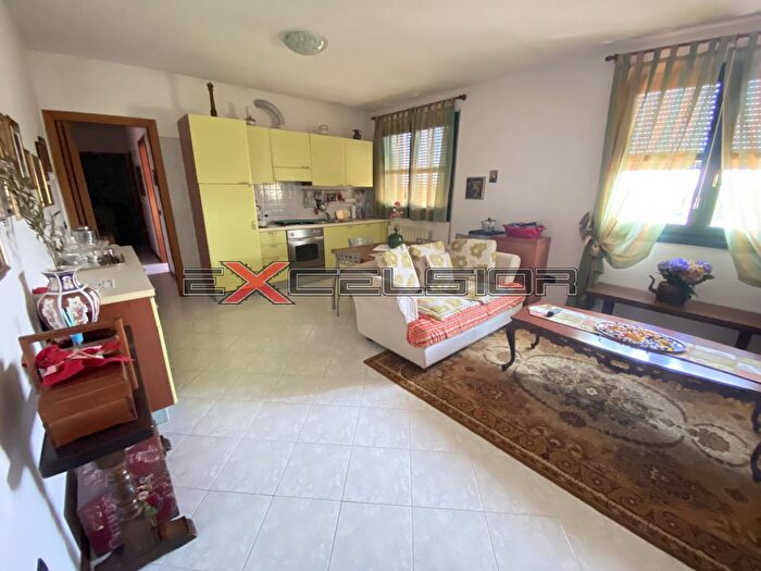 Appartamento trilocale in vendita in Via G Matteotti N Bis Cavarzere Ve, Cavarzere