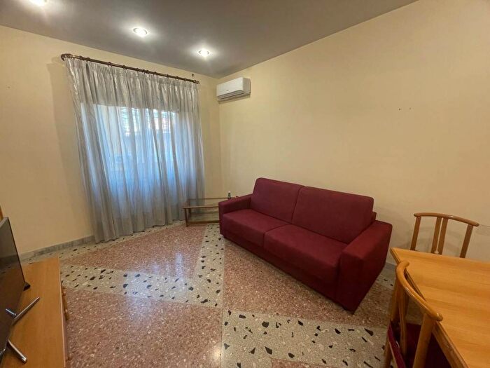 Appartamento bilocale in affitto in Via Val Sillaro, Conca dOro Valli, Roma