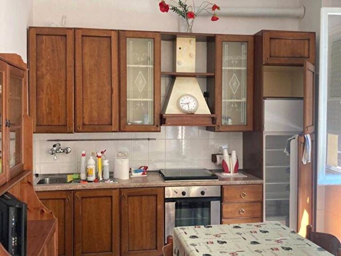 Appartamento quadrilocale in affitto in Via Al Torrente Molinassi, Sestri Ponente, Genova