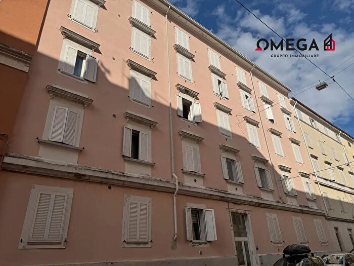 Appartamento bilocale in vendita in Via della Guardia, Trieste