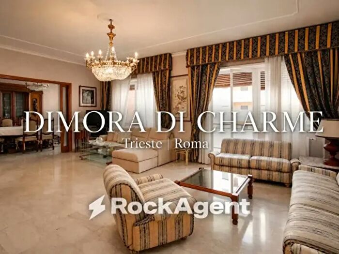Appartamento con 6 locali in vendita in Viale Libia, Roma
