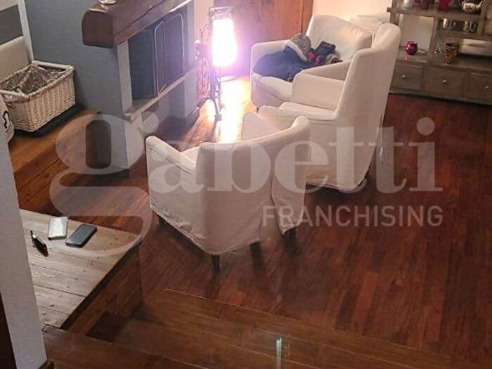 Appartamento quadrilocale in affitto in Via Cavour, Centro, Bardonecchia