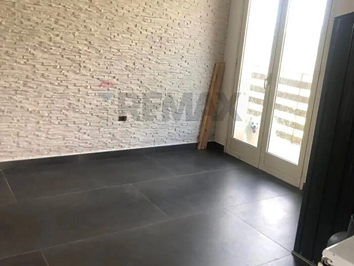 Appartamento con 7 locali in vendita in Via Rosario Pitrelli, Caltagirone