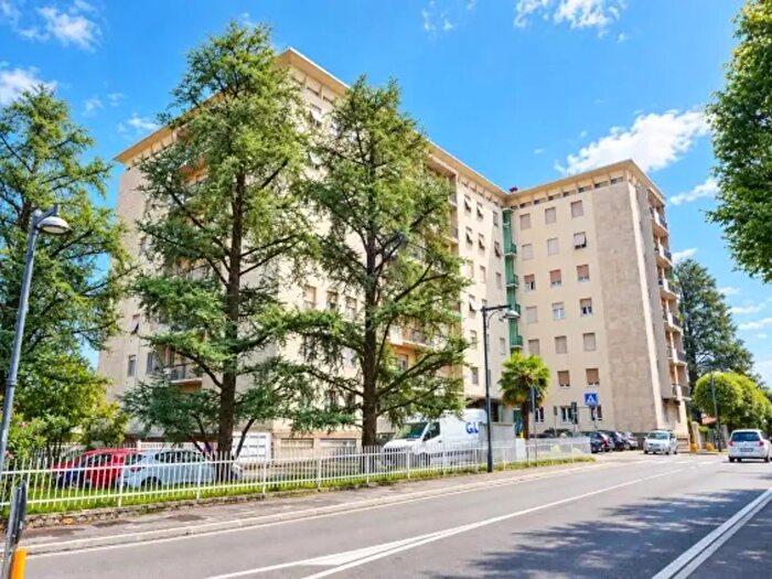 Appartamento bilocale in vendita in Viale Italia, Ponte San Pietro