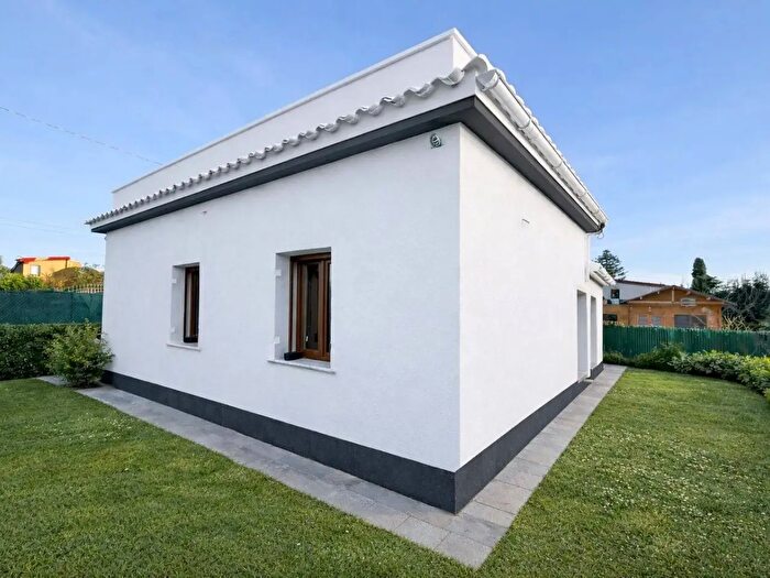 Casa quadrilocale in vendita in Via Cipro, Quartu SantElena