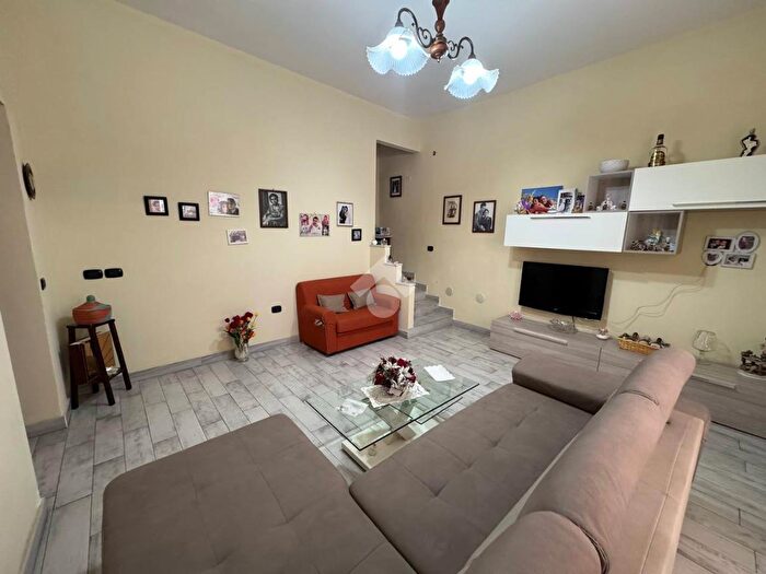 Casa con 5 locali in vendita in Str S Biagio, Aversa