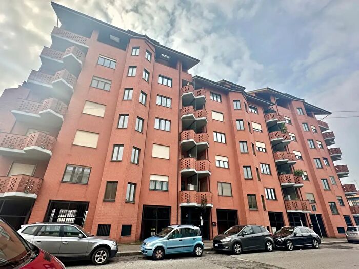 Appartamento quadrilocale in vendita in Via Previati a, Torino