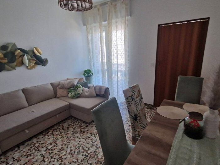 Appartamento bilocale in affitto in Via Maggio, Centro, Trofarello