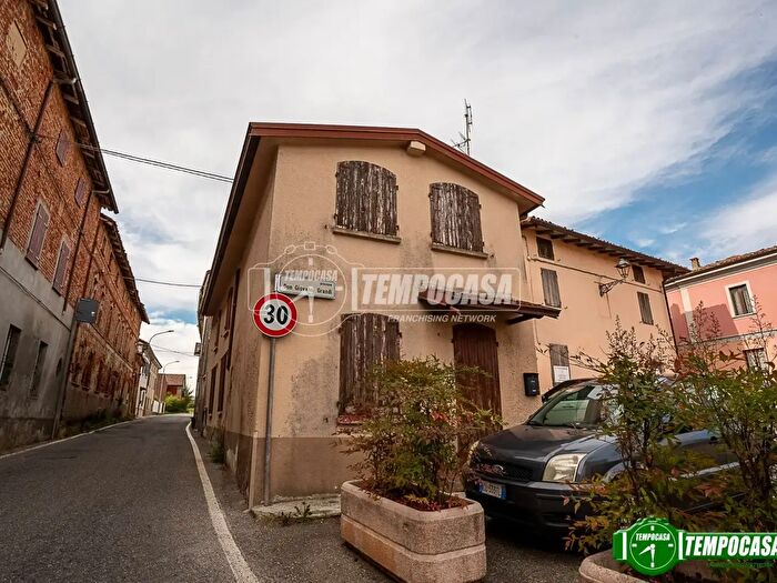 Casa trilocale in vendita in Strada Creta, Castel San Giovanni