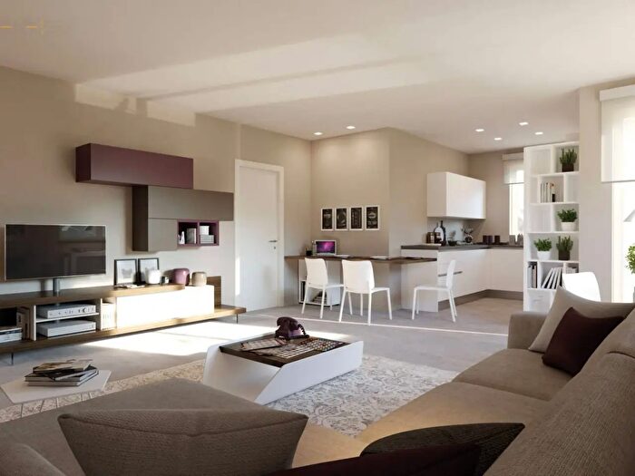 Appartamento con 6 locali in vendita in Via Corsica, San Benedetto Del Tronto
