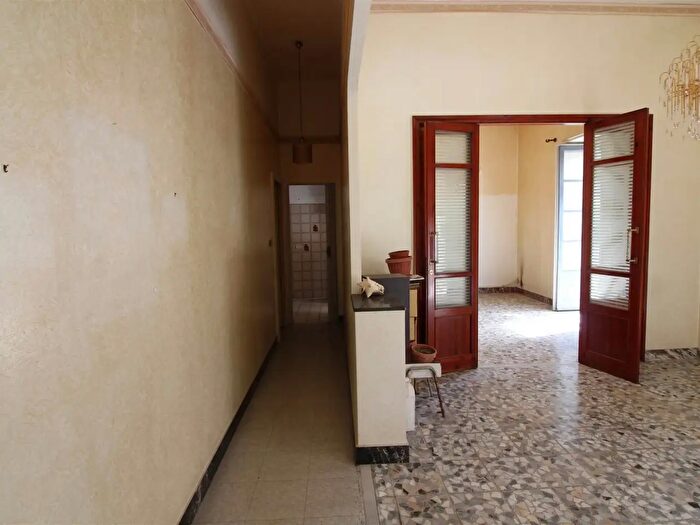 Appartamento quadrilocale in vendita in Via Solferino, Lentini