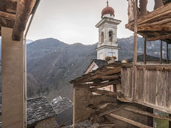 Casa quadrilocale in vendita in Borgata Bassura, Celle Di Macra