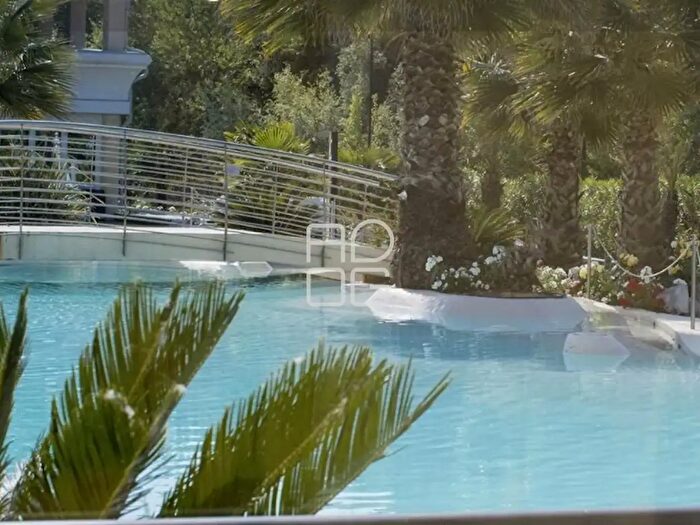 Appartamento bilocale in vendita in Via Agello, Desenzano Del Garda